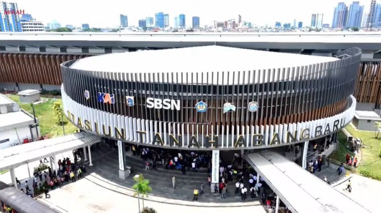 Stasiun Tanah Abang Baru Perkuat Integrasi Antarmoda Perkotaan Stasiun Tanah Abang Baru Perkuat Integrasi Antarmoda Perkotaan