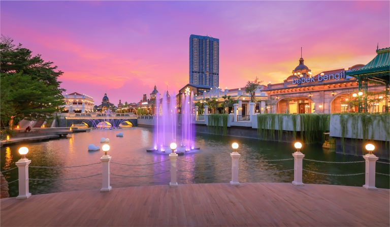 Wisata Outdoor Kolonian Eropa Ada Di Kelapa Gading