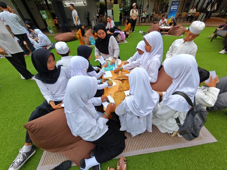 Sharp Bersedekah 2026 Ajak Masyarakat Bagian dari Solusi