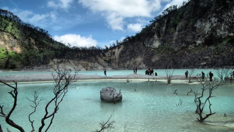 Daya Tarik Bandung Yang Terus Mencuat Daya Tarik Bandung Yang Terus Mencuat