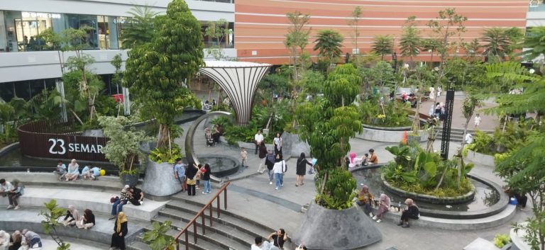 Paradise Indonesia-Binus Resmikan 23 Semarang Shopping Center Paradise Indonesia-Binus Resmikan 23 Semarang Shopping Center