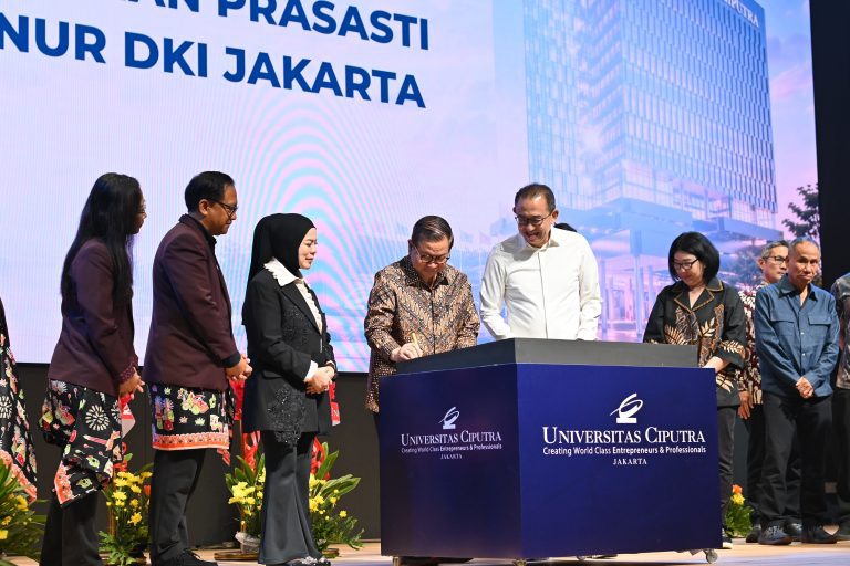 Ciputra Group Resmikan Universitas Ciputra Jakarta Ciputra Group Resmikan Universitas Ciputra Jakarta